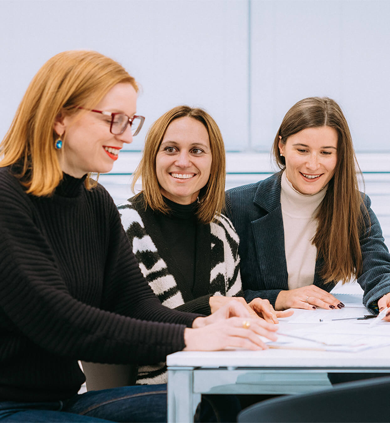 01-derigopeople-welfare-modal-cover-desktop