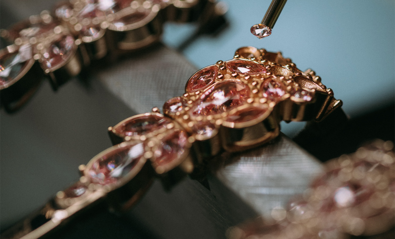 05-produzione-ciochedaformaallecose-card-qualità-desktop